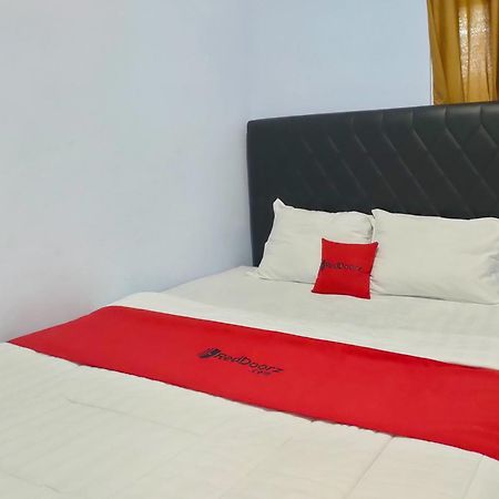 Reddoorz Syariah Near Stasiun Wates Hotell Wates  Exteriör bild