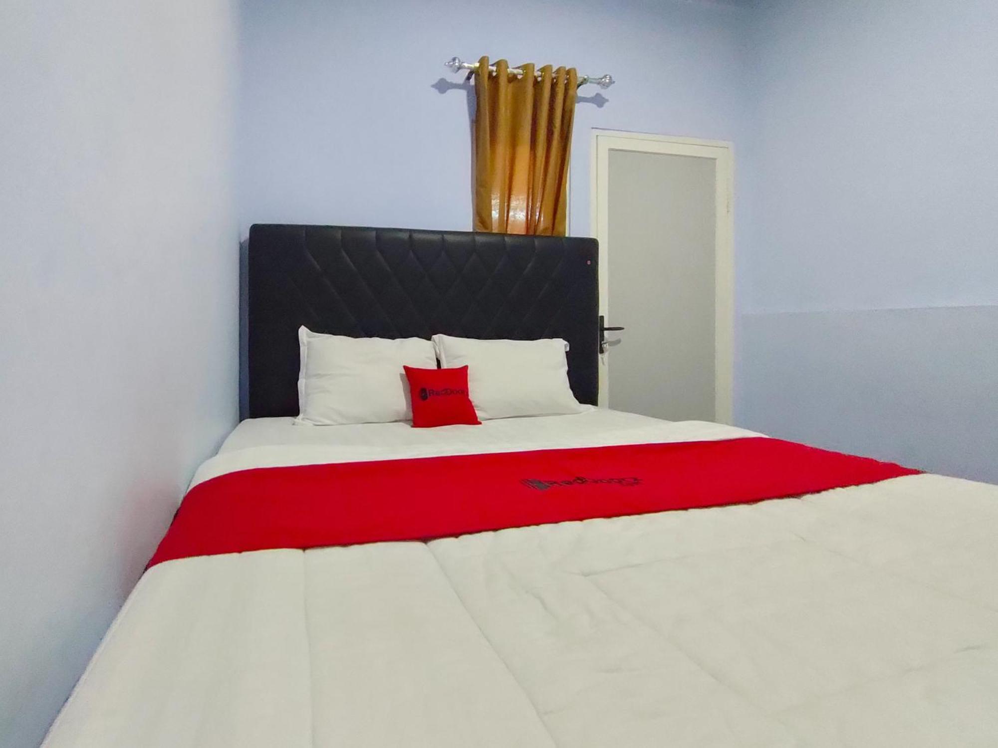 Reddoorz Syariah Near Stasiun Wates Hotell Wates  Exteriör bild