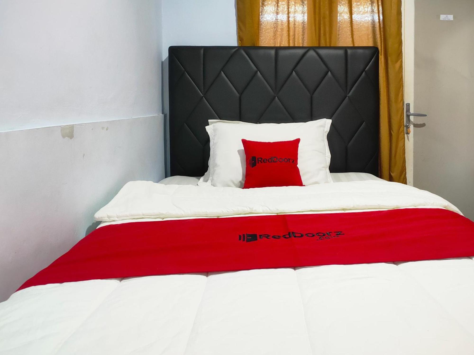 Reddoorz Syariah Near Stasiun Wates Hotell Wates  Exteriör bild