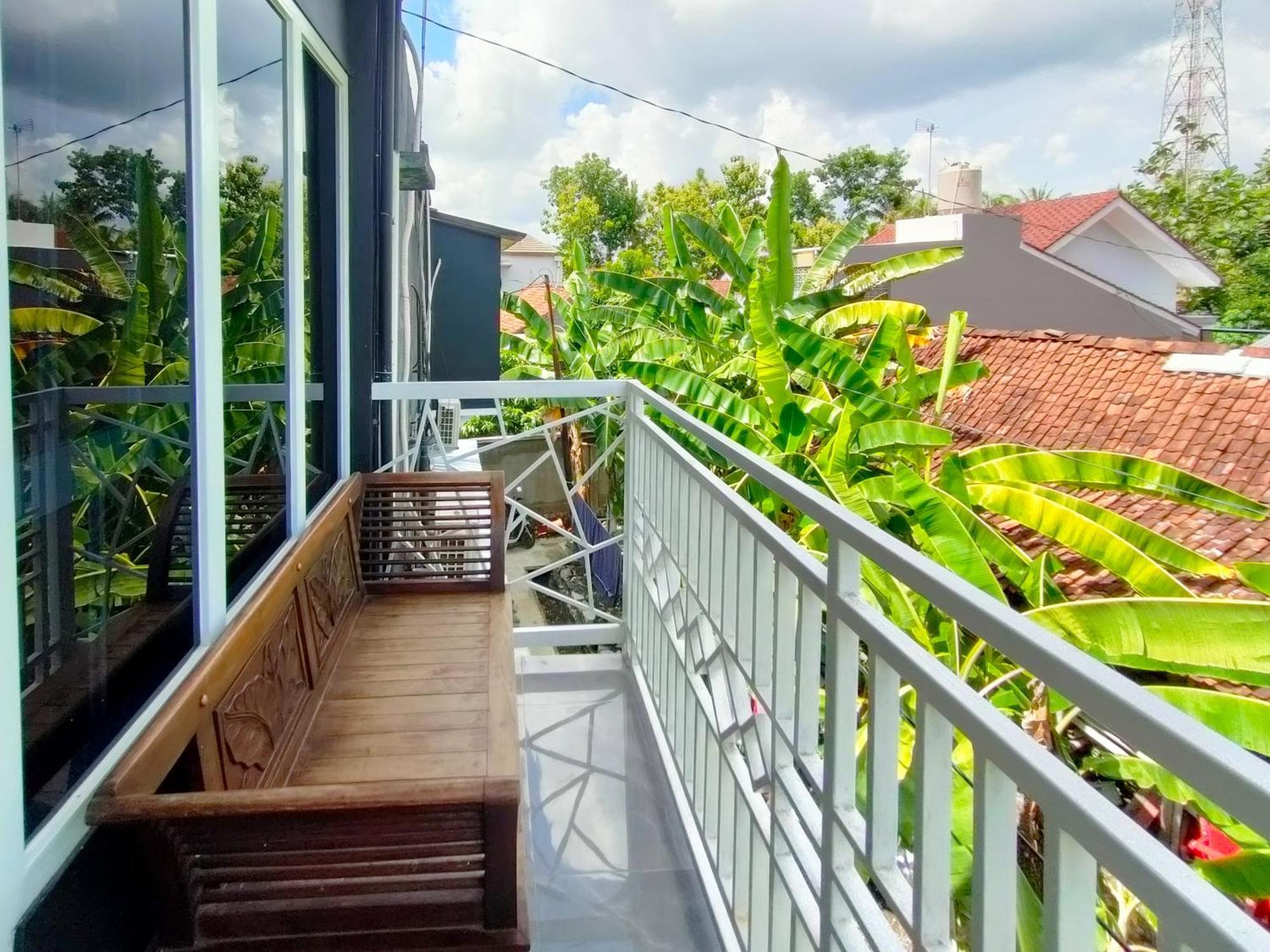 Reddoorz Syariah Near Stasiun Wates Hotell Wates  Exteriör bild