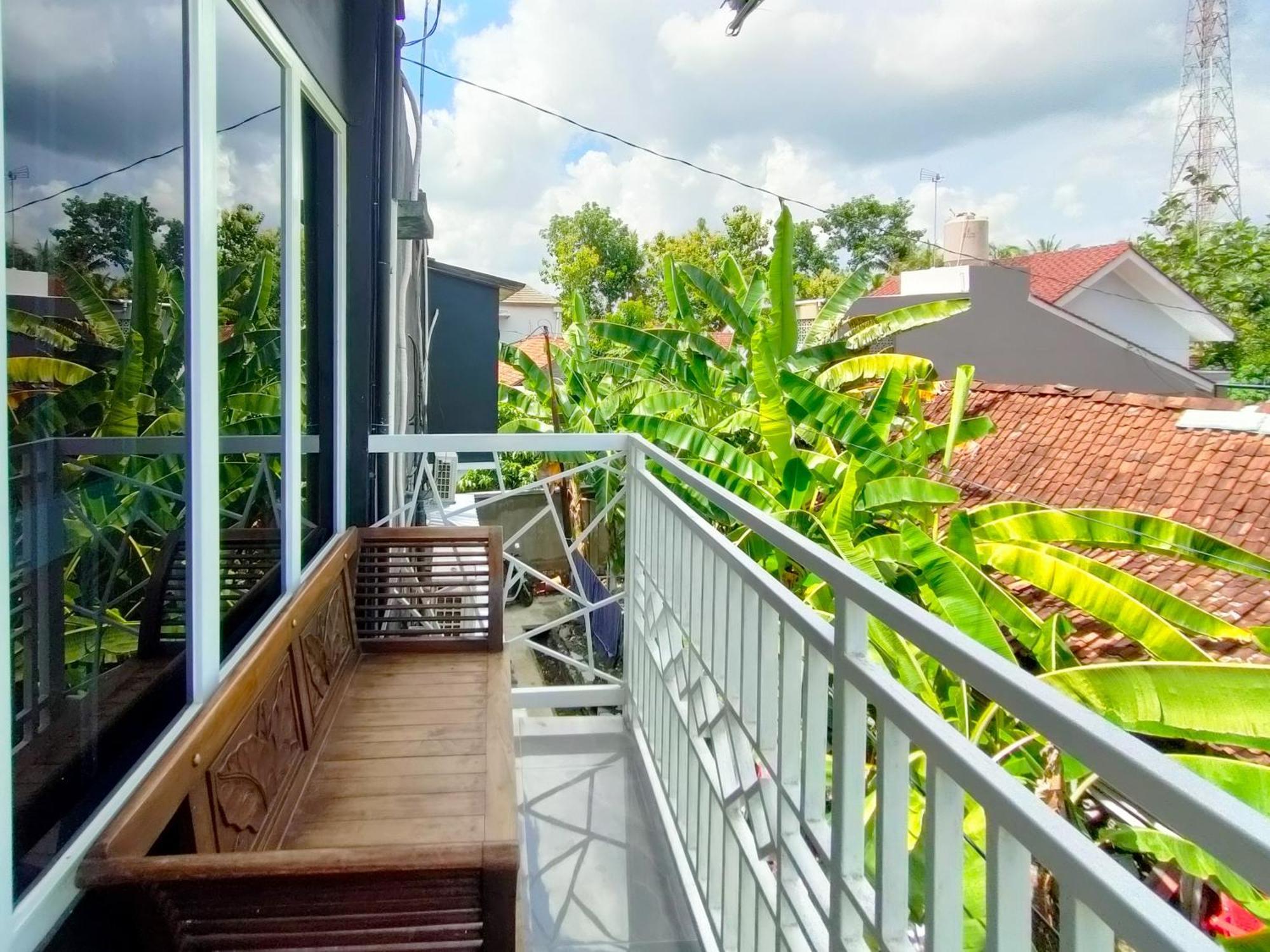 Reddoorz Syariah Near Stasiun Wates Hotell Wates  Exteriör bild